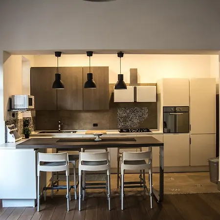 Appartamento In Palermo